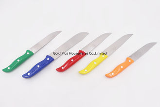 Chine 6 pouces de couteau d'ensemble de cuisine d'acier au carbone de marque de distributeur de couteau à cuire pointu bon marché de fruit avec la poignée en plastique dure fournisseur