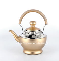 Chine la couleur d'or de kettlel de l'eau de thé de stovetop d'acier inoxydable de la vaisselle de cuisine 1.5L versent au-dessus de la bouilloire siffleuse de l'eau de café fournisseur