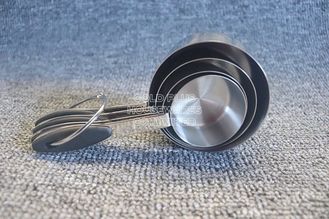 Chine scoop portatif de café de cuillère d'échelle de cuisine d'acier inoxydable de 60ml 54g avec la tasse de mesure de lait en poudre en métal de poignée de silicone fournisseur
