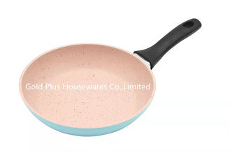 Chine Poêle antiadhésive en aluminium de Cookware avec la casserole de friture de haute qualité du fond 16cm d'induction avec la longue poignée de bakelit fournisseur
