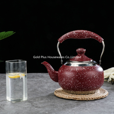 Chine Les couleurs populaires et attrayantes enduisant le pot 1.5L de café d'acier en métal ont épaissi la théière résistante à la chaleur avec le tamis fournisseur