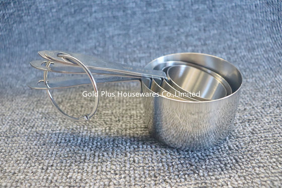 la tasse de mesure liquide du meilleur de qualité de 4 PCs outil de cuisson a placé empilable d'acier inoxydable et ensemble de mesure d'emboîtement fournisseur