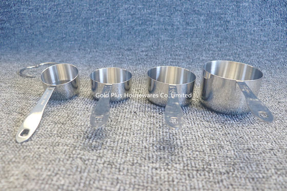 Tasses et cuillères de mesure non magnétiques professionnelles d'acier inoxydable réglées autour des tasses de lait en poudre de forme fournisseur