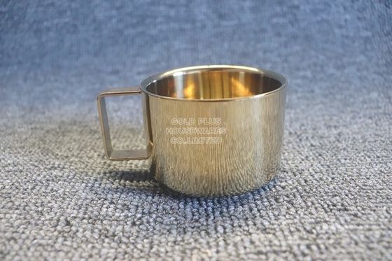 Nouveaux venus 200ML buvant les tasses de café réutilisables faites sur commande de thé de bulle de tasse de thé de lait d'acier inoxydable avec la cuillère et le plat fournisseur